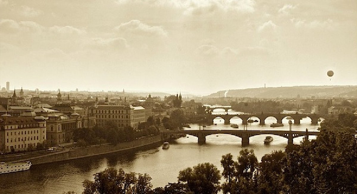 Fotografia mostów w Pradze